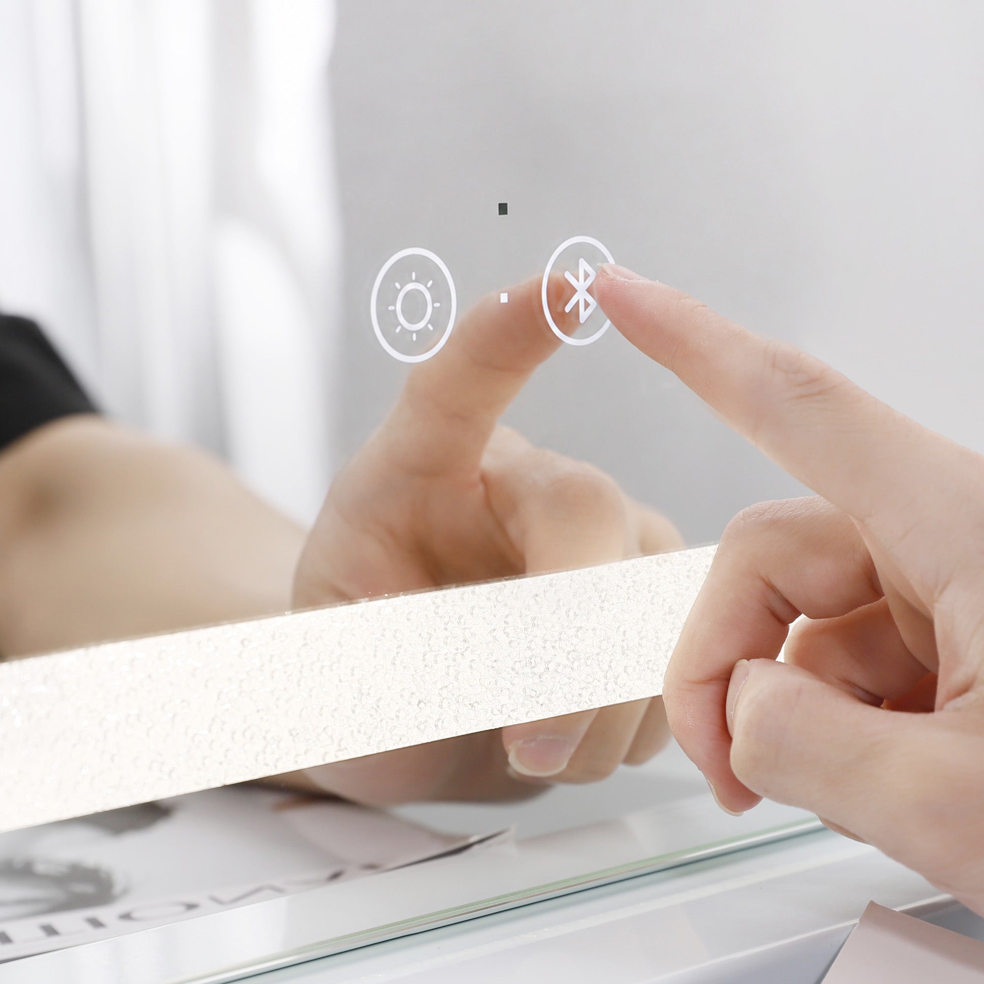 VANITII Crystal Hollywood Vanity Mirror features smart touch sensor and bluetooth speakers.